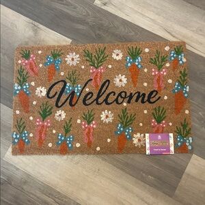 NWT- Easter Welcome Coir Doormat with Carrot and Floral Design- 17x27